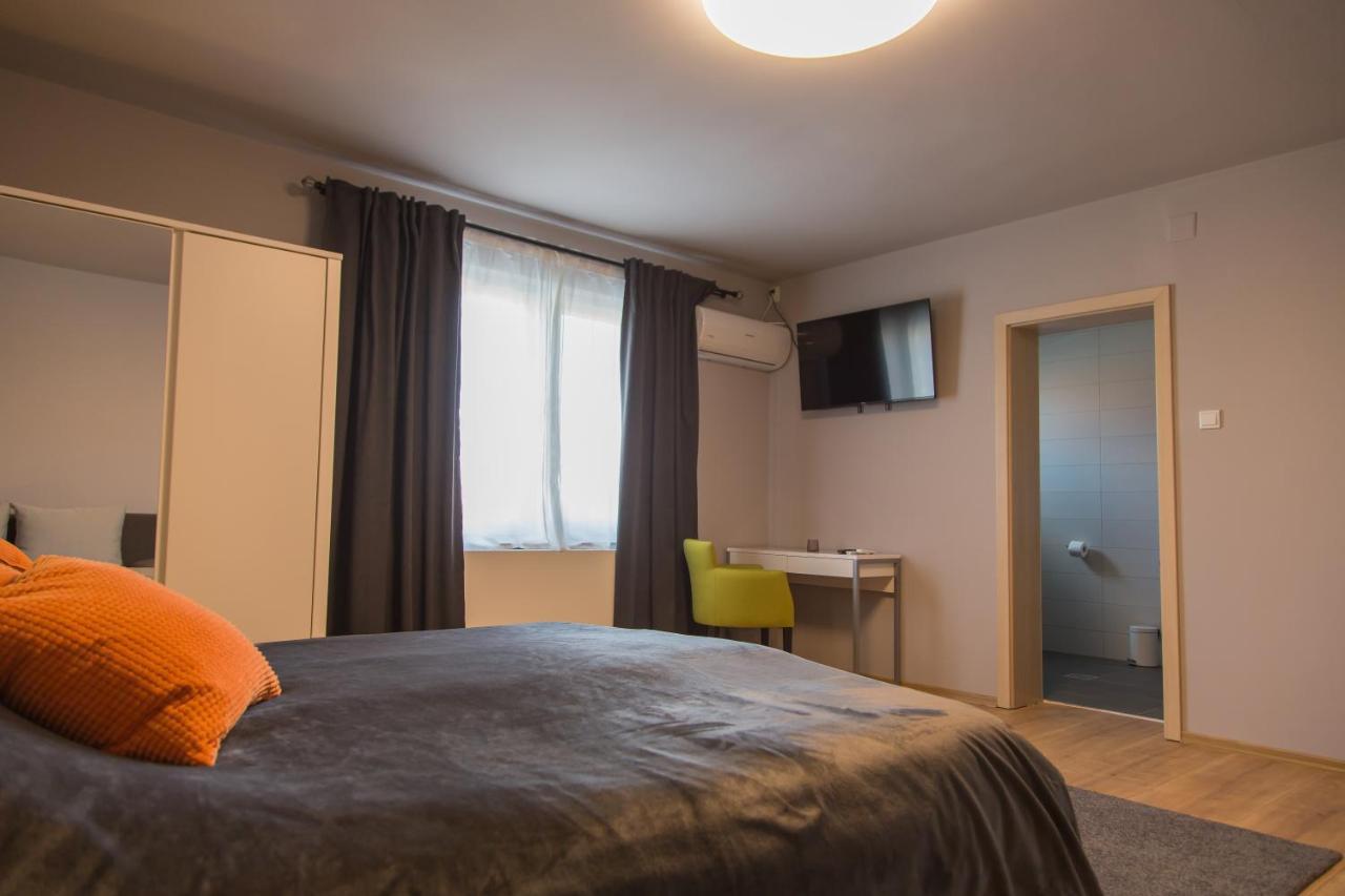 Holiday Home Thesaurum Karanac Εξωτερικό φωτογραφία